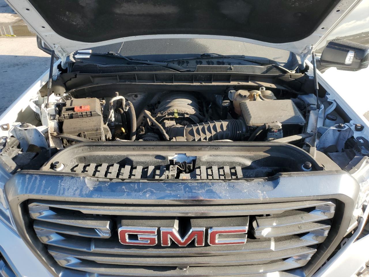 2021 GMC Sierra - Image 11