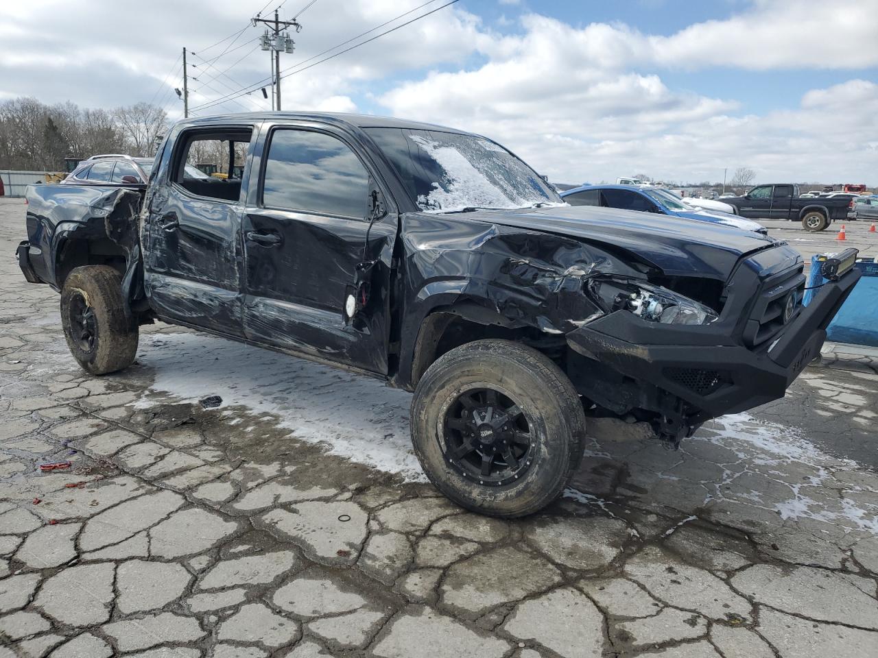 2021 Toyota Tacoma - Image 4