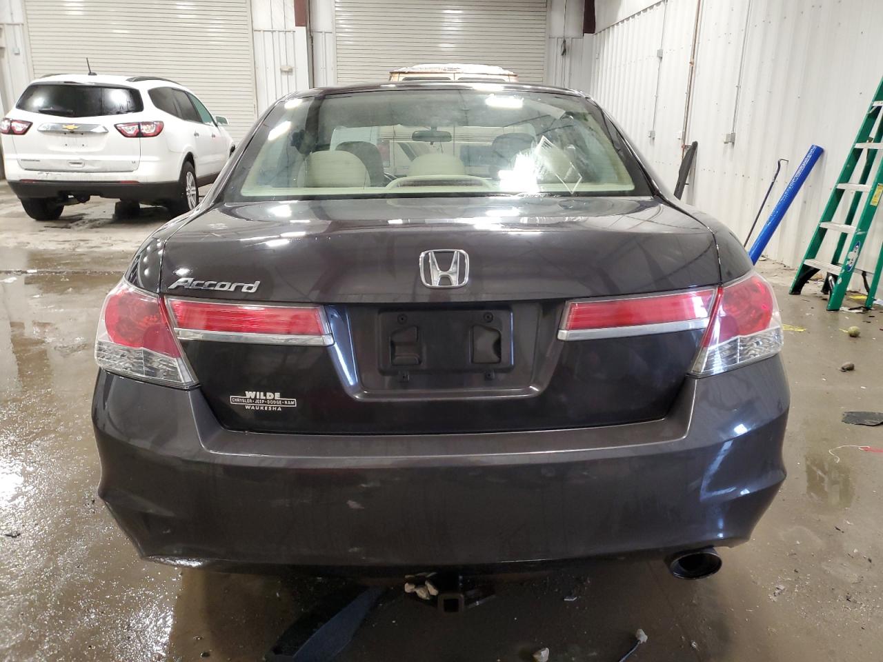 2012 Honda Accord - Image 6