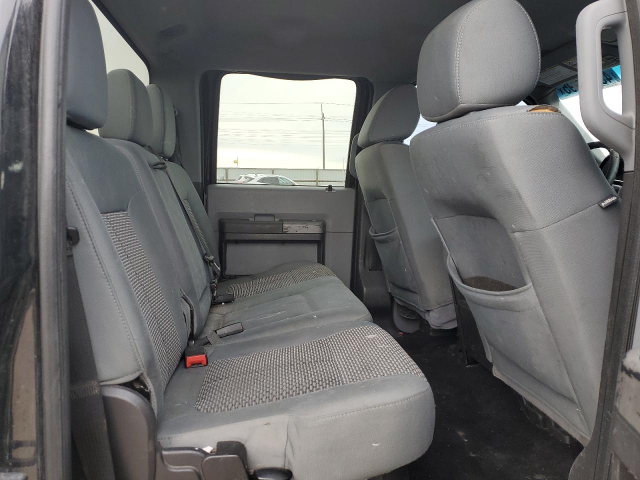 2012 Ford F350 - Image 10