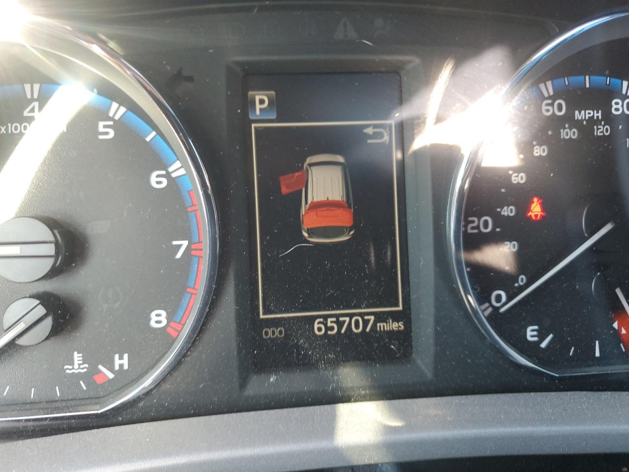 2016 Toyota RAV 4 - Image 9