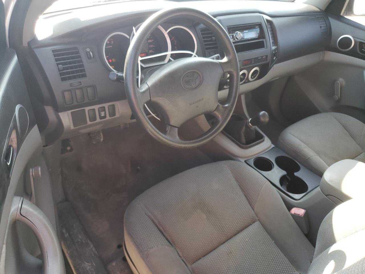 2006 Toyota Tacoma - Image 8
