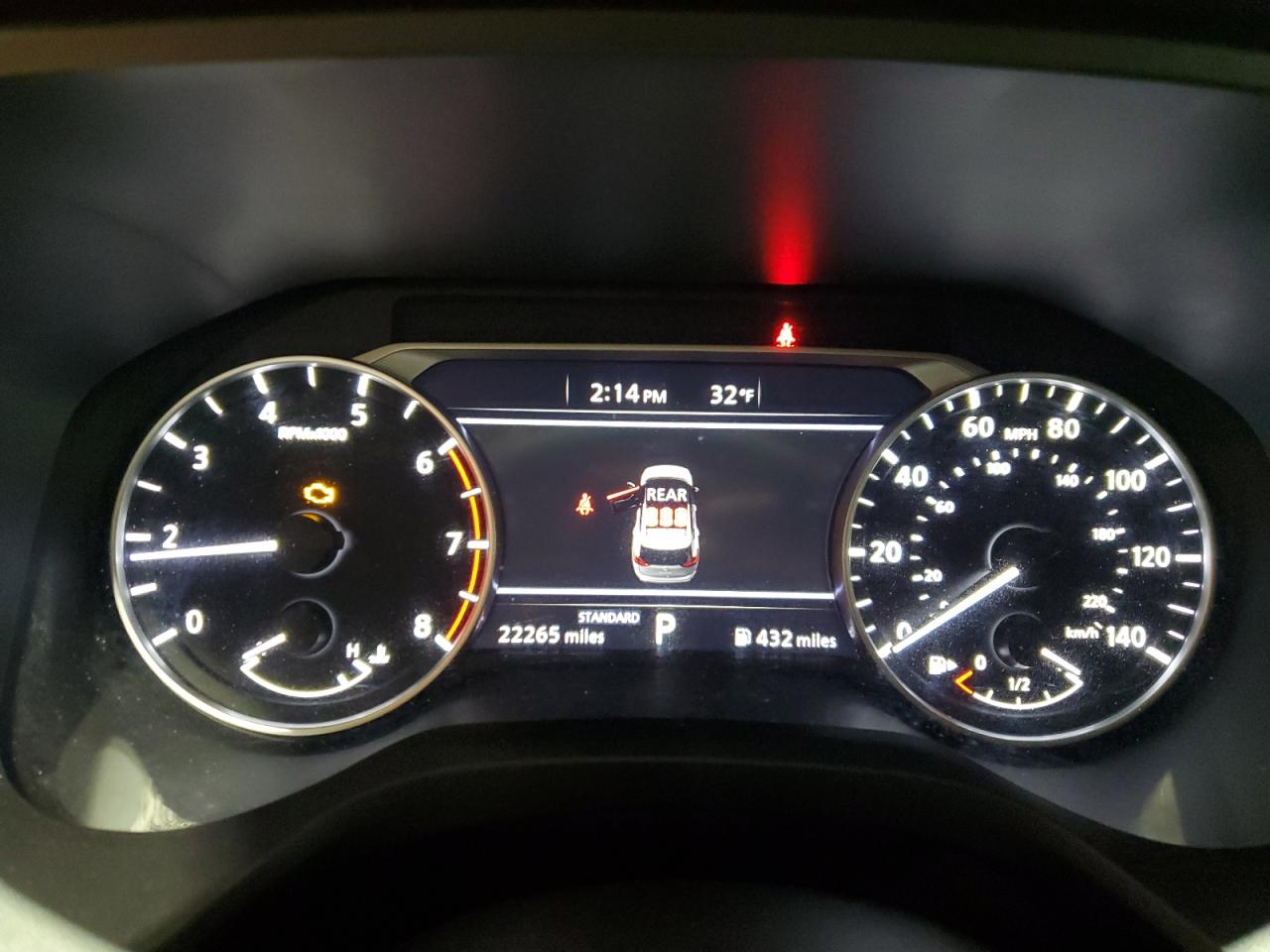 2024 Nissan Rogue - Image 9
