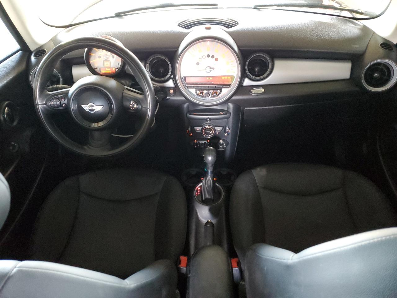 2013 MINI Cooper - Image 8