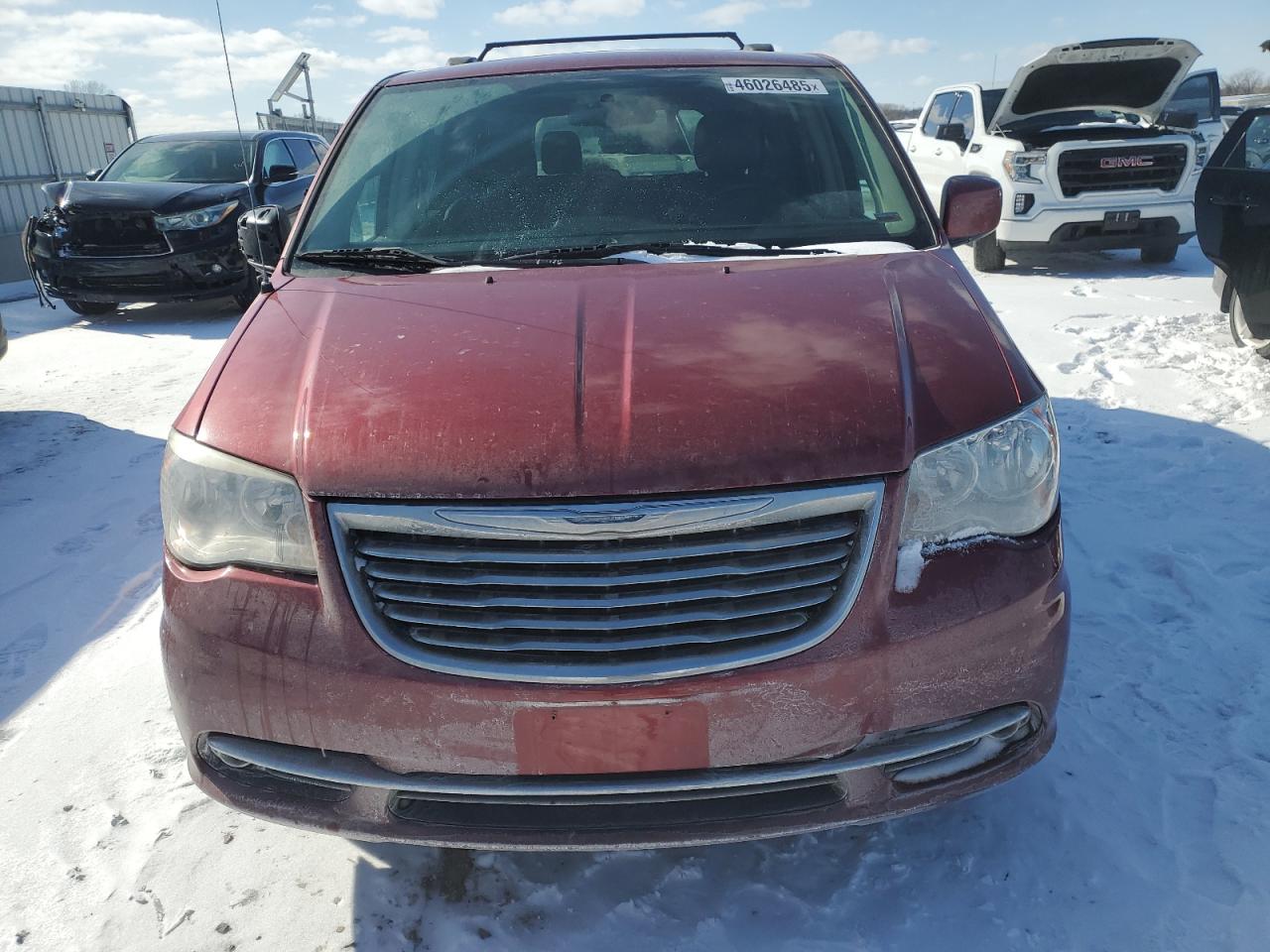 2014 Chrysler Town & Country - Image 5