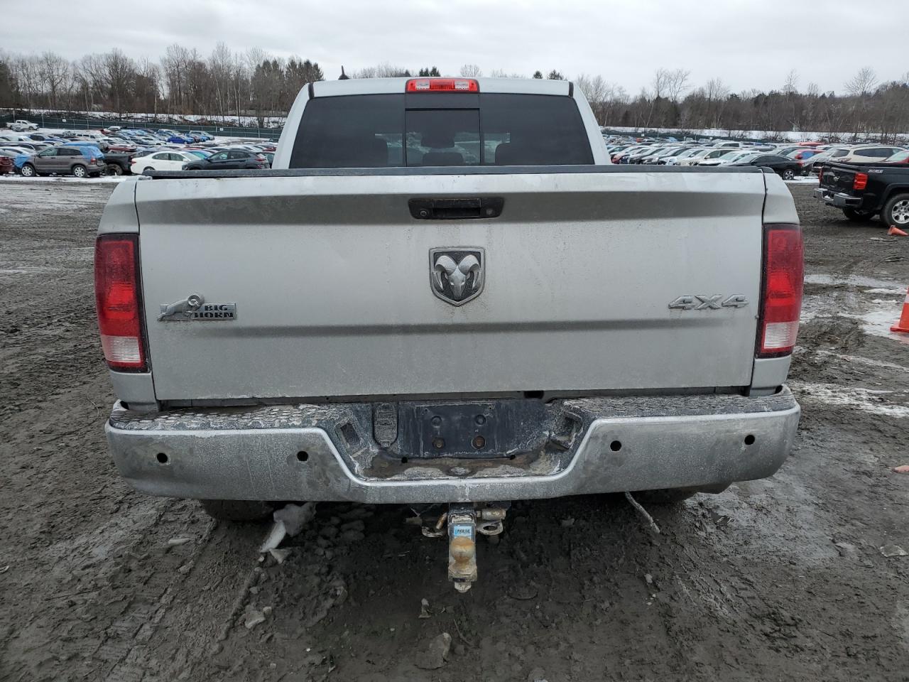 2016 RAM 1500 - Image 6