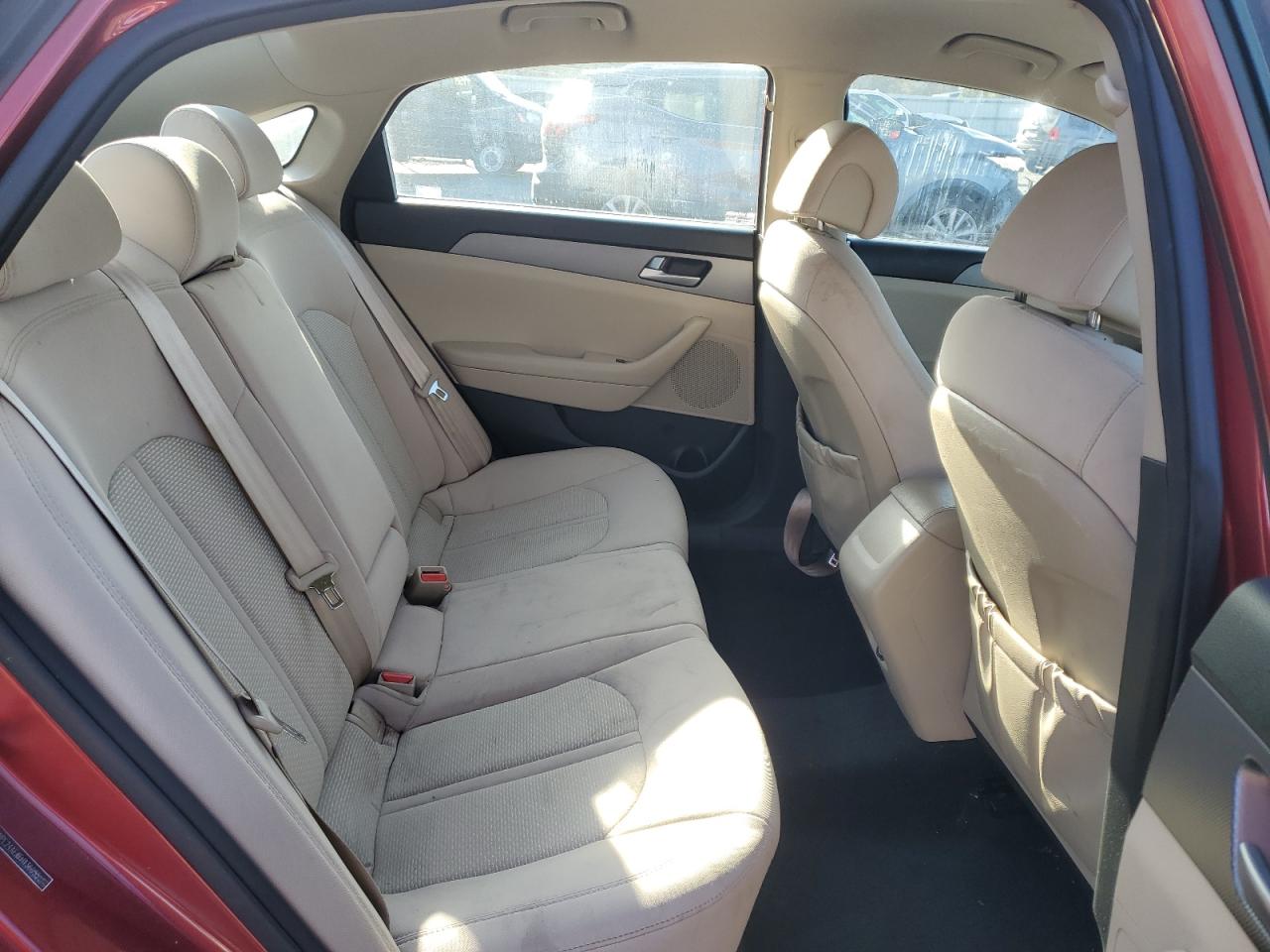 2015 Hyundai Sonata - Image 10