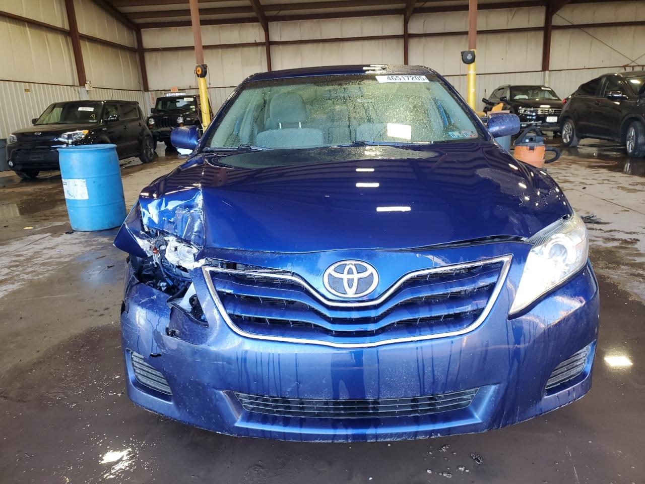 2011 Toyota Camry - Image 5