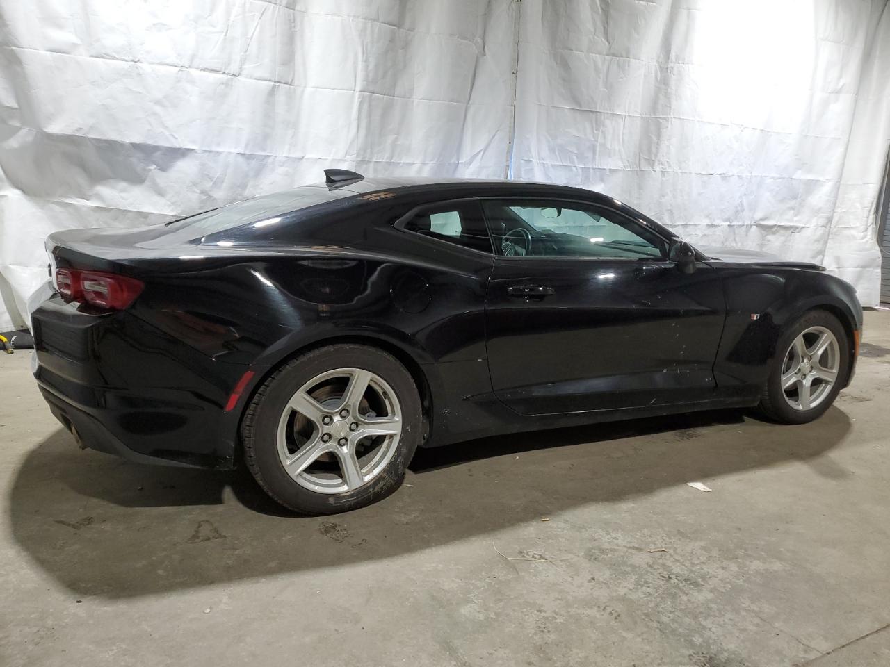 2023 Chevrolet Camaro - Image 3