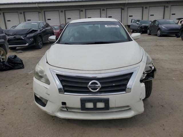 Седаны NISSAN ALTIMA 2015 Белый