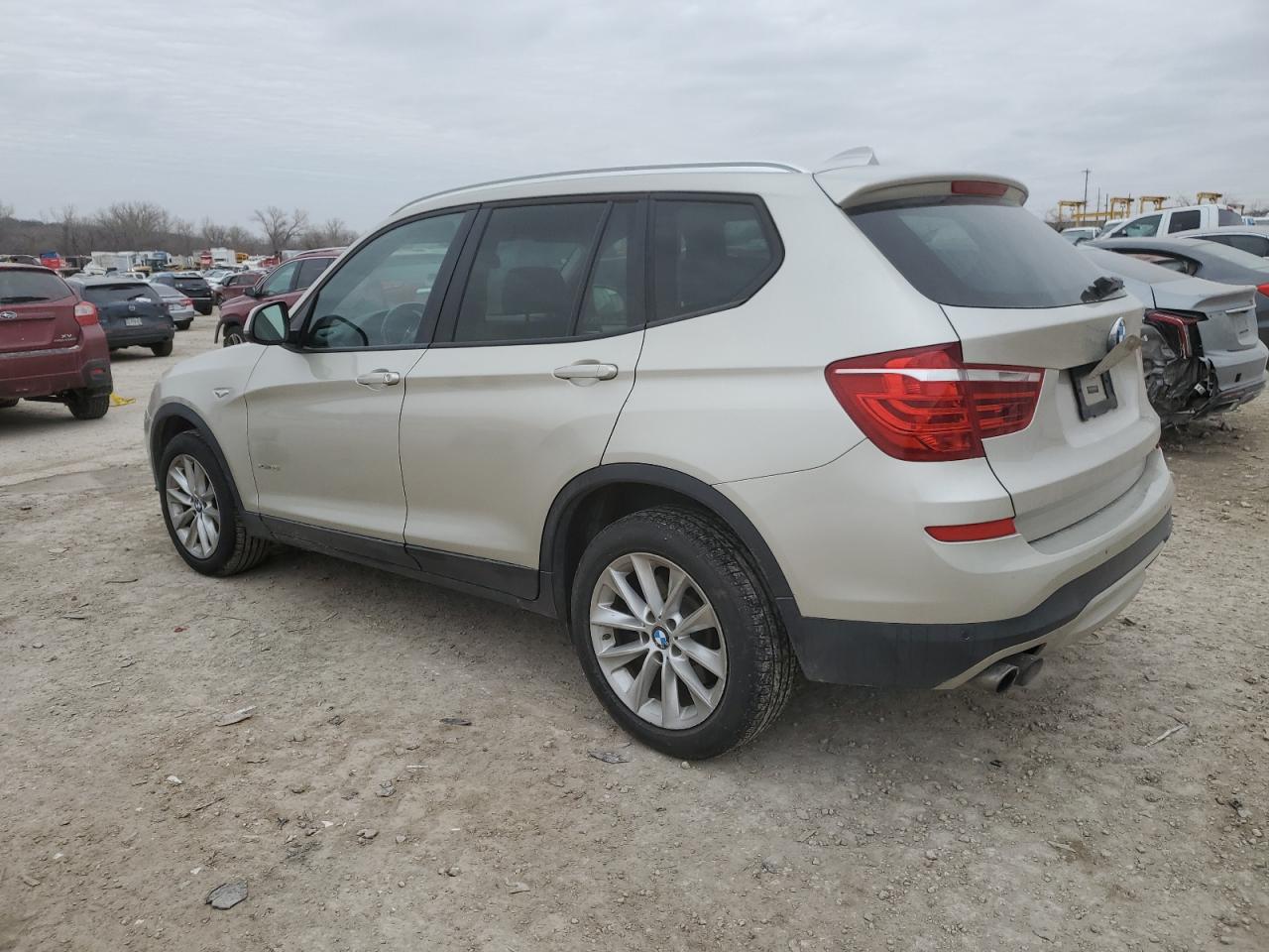 2015 BMW X3 - Image 2