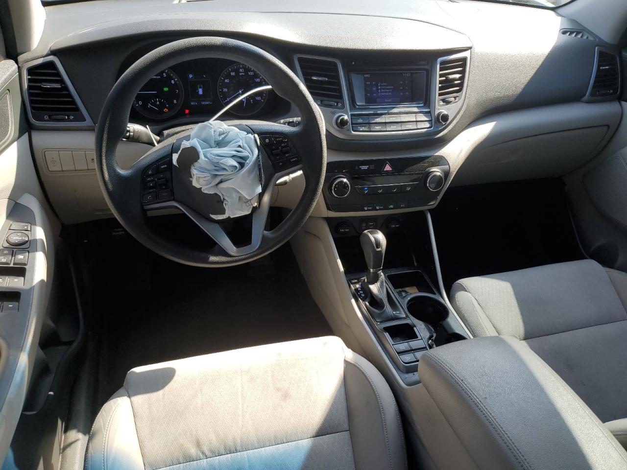 2016 Hyundai Tucson - Image 8