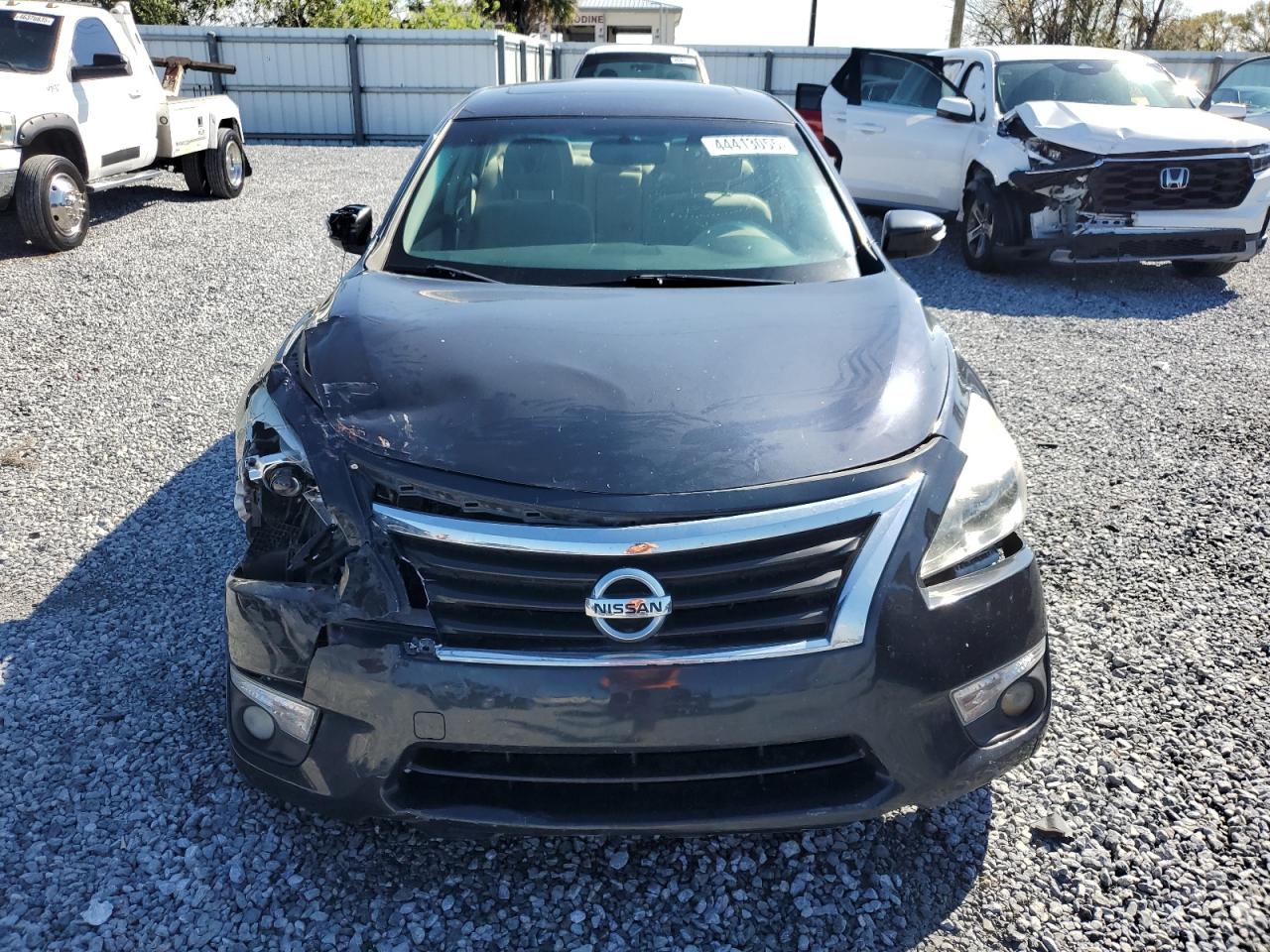 2015 Nissan Altima - Image 5