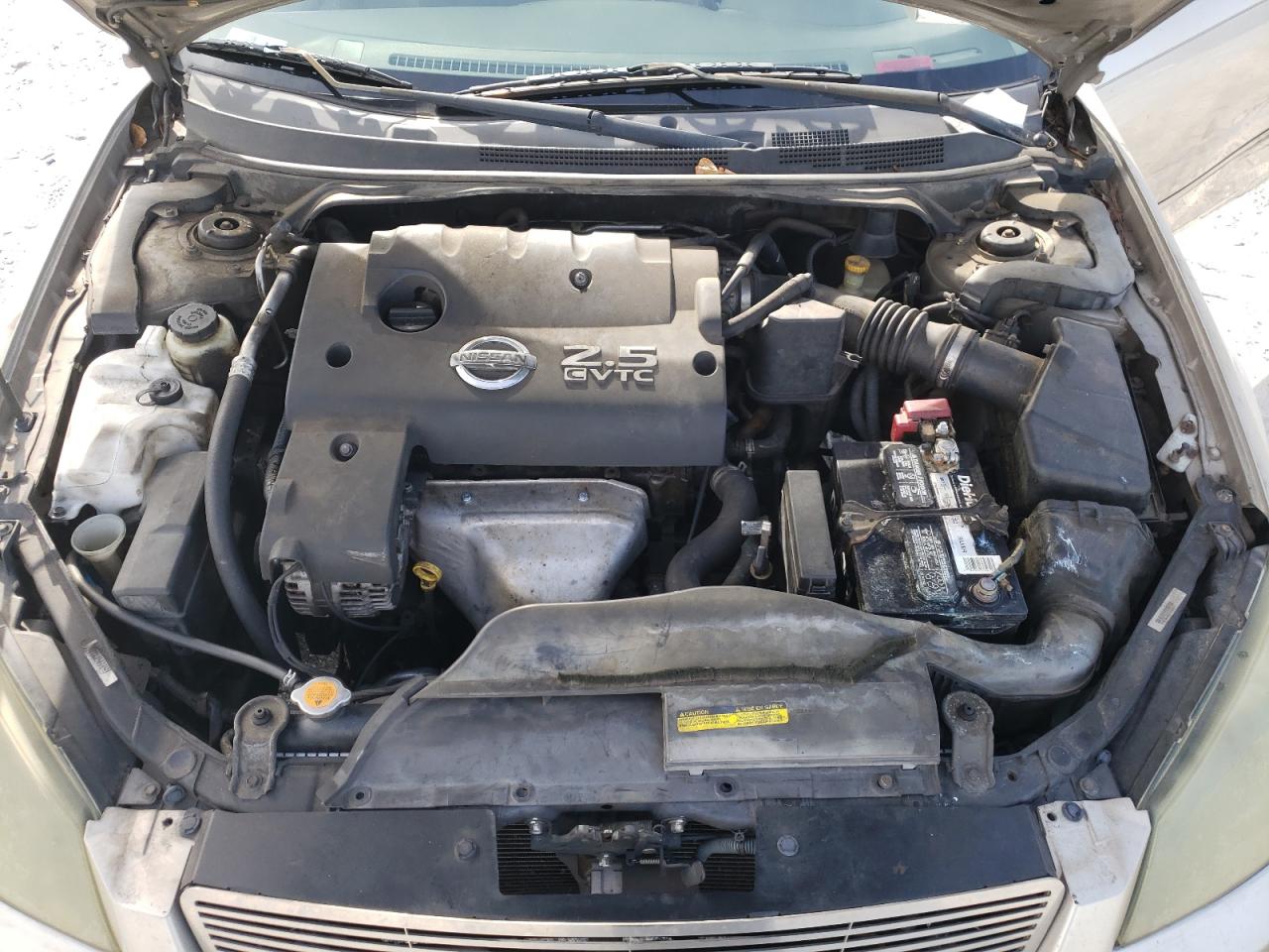 2005 Nissan Altima - Image 11