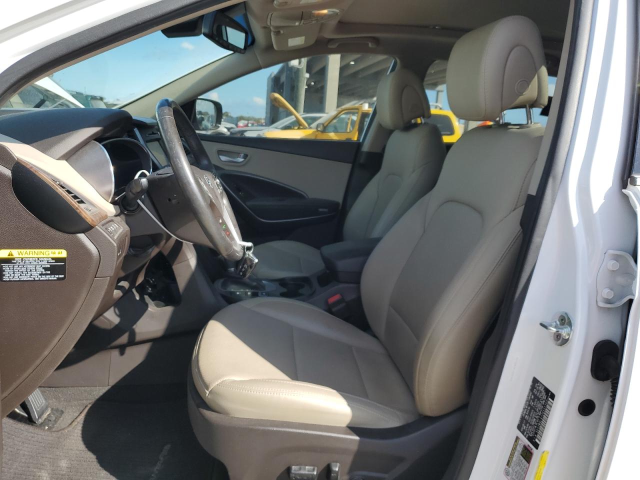 2018 Hyundai Santa Fe - Image 7