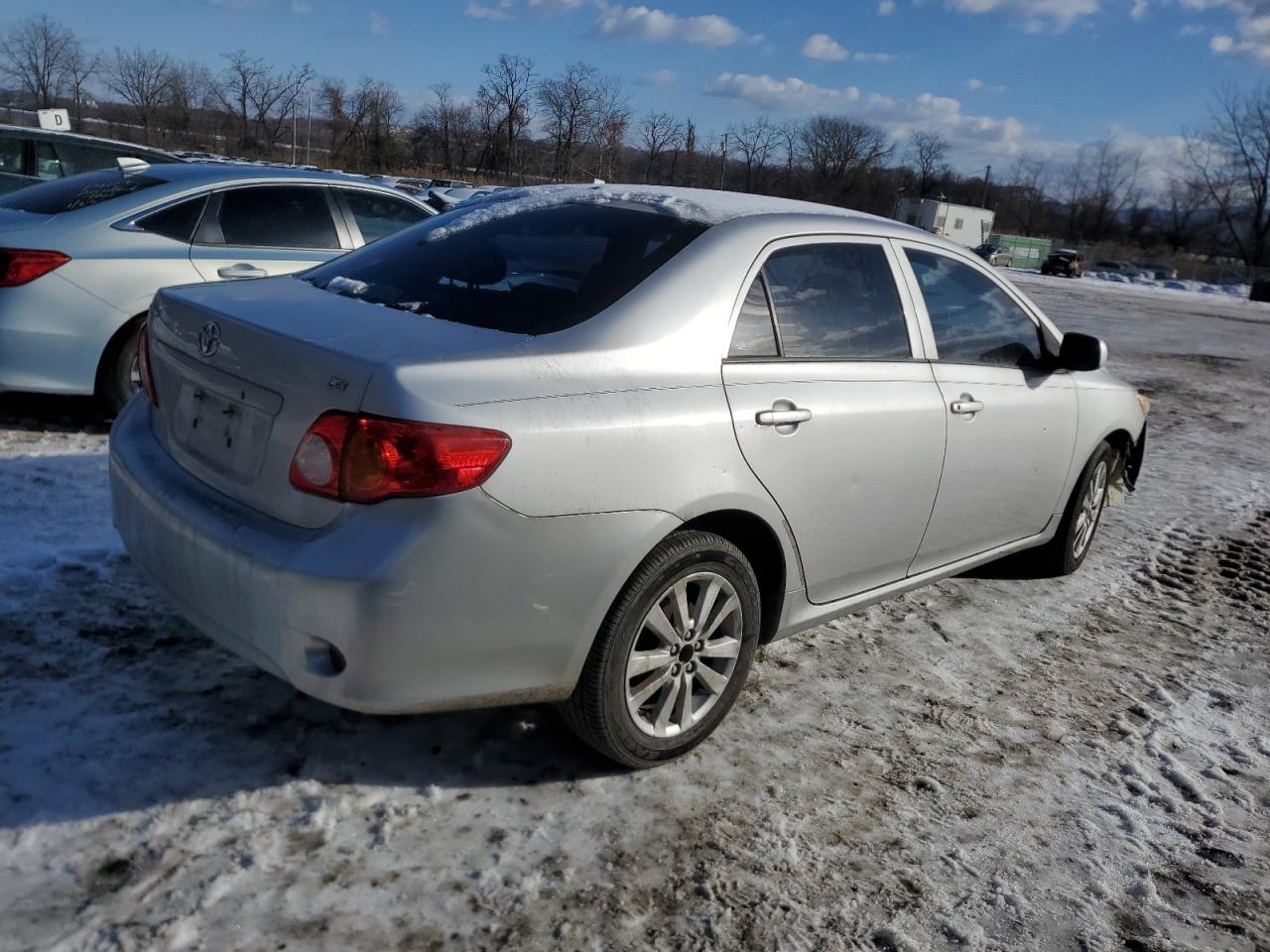2010 Toyota Corolla - Image 3