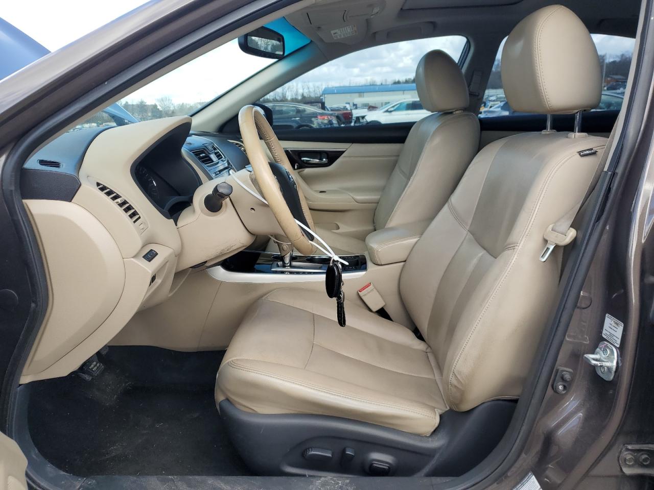 2015 Nissan Altima - Image 7