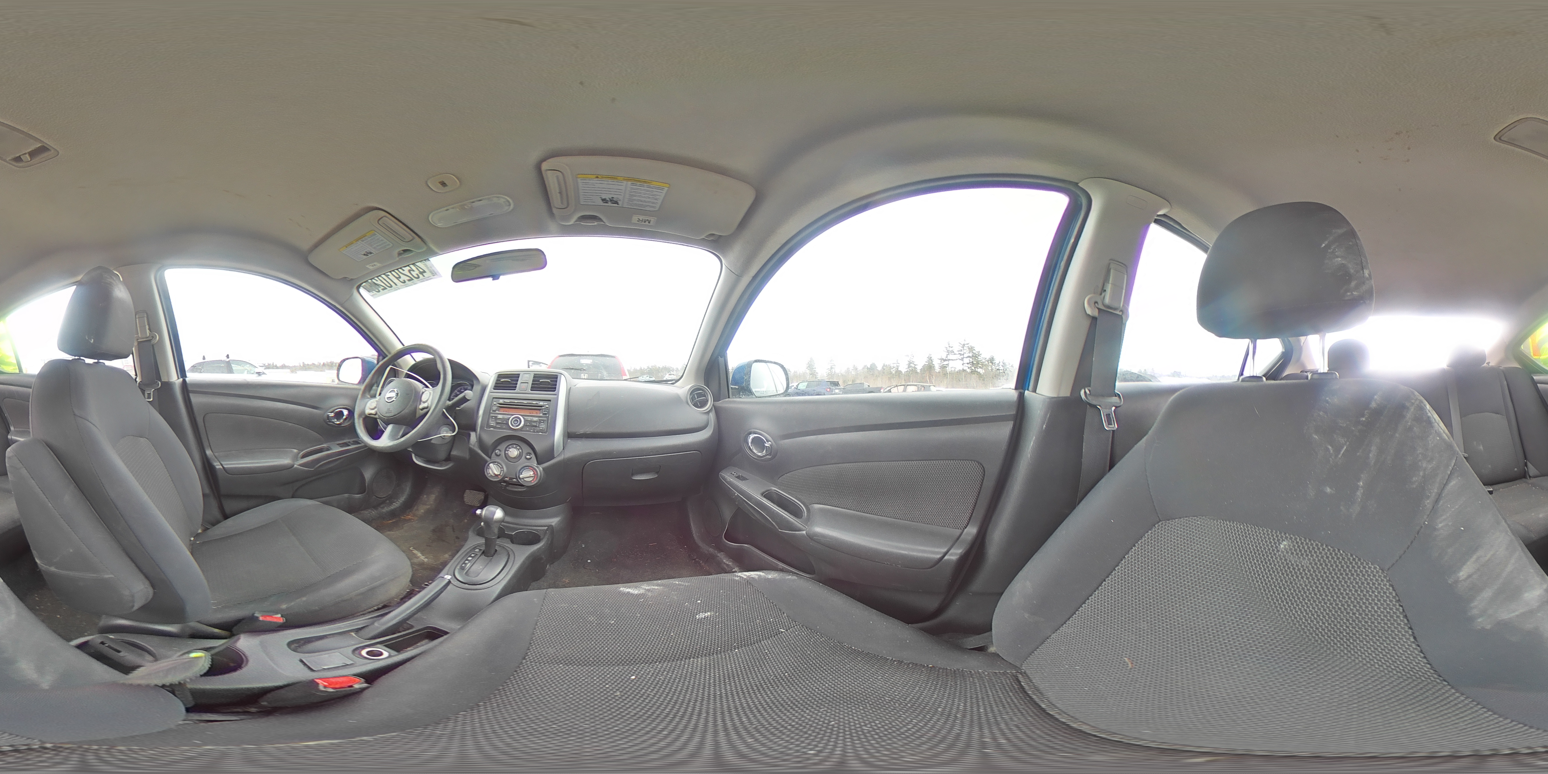 2013 Nissan Versa - Image 13