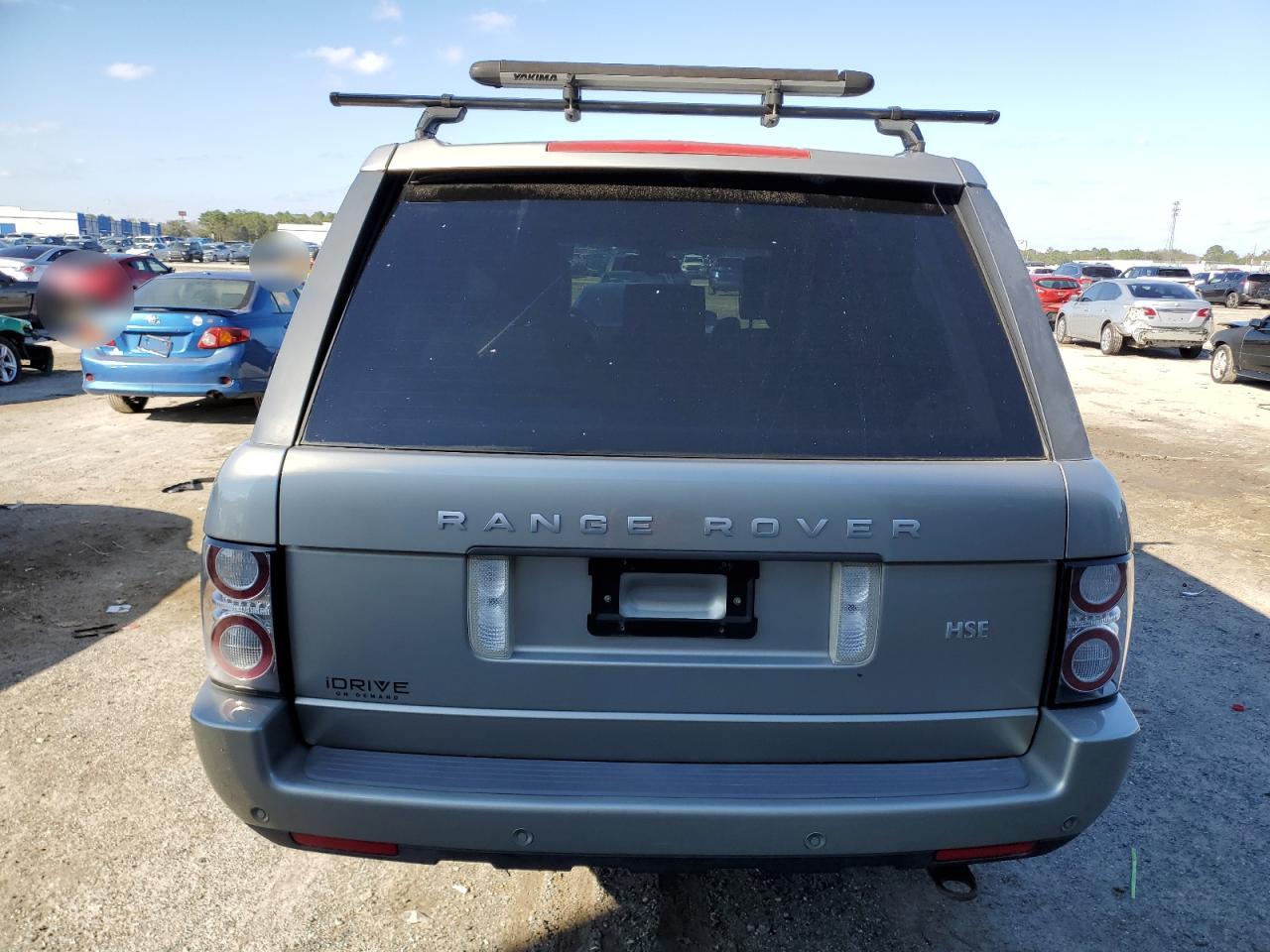 2011 Land Rover Range Rover - Image 6