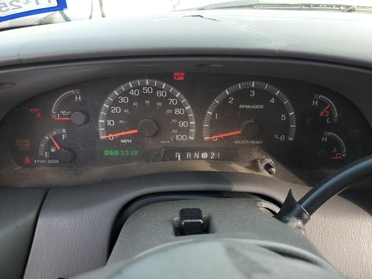 1999 Ford Expedition - Image 9