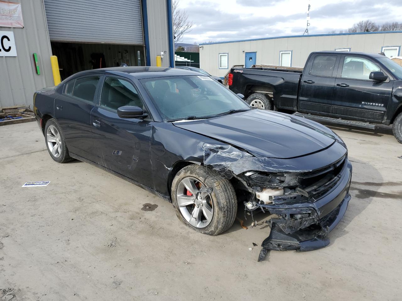 2018 Dodge Charger - Image 4