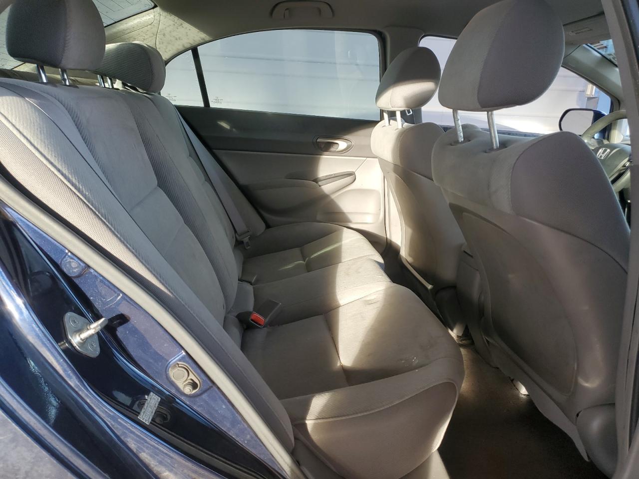 2010 Honda Civic - Image 10