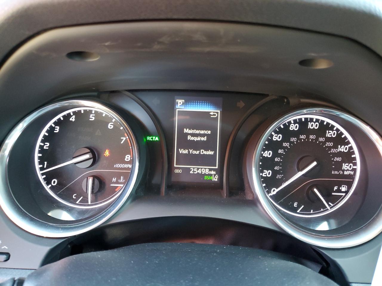 2019 Toyota Camry - Image 9