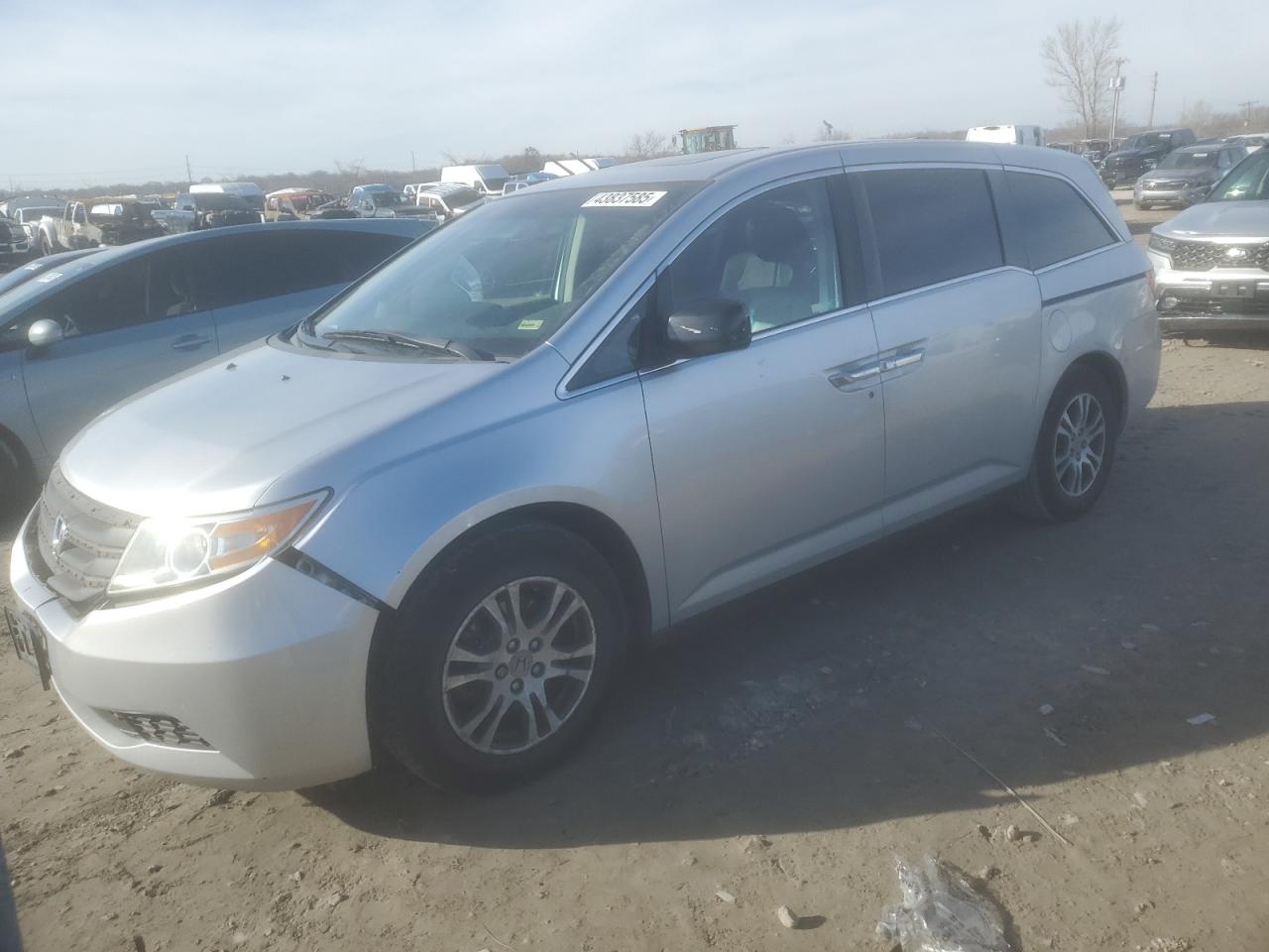 2011 Honda Odyssey - Image 1