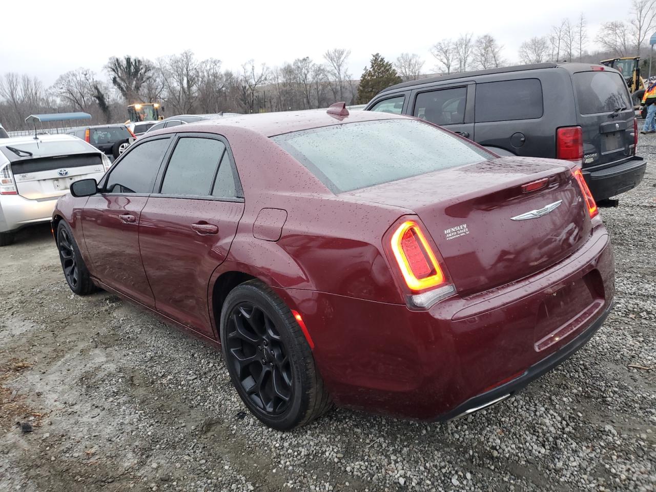 2019 Chrysler 300 - Image 2