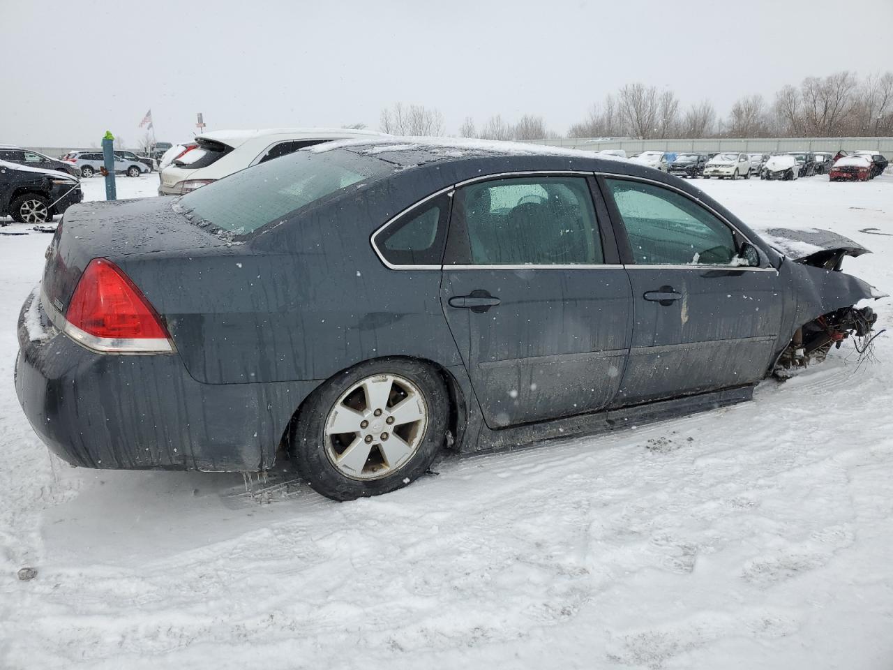 2011 Chevrolet Impala - Image 3