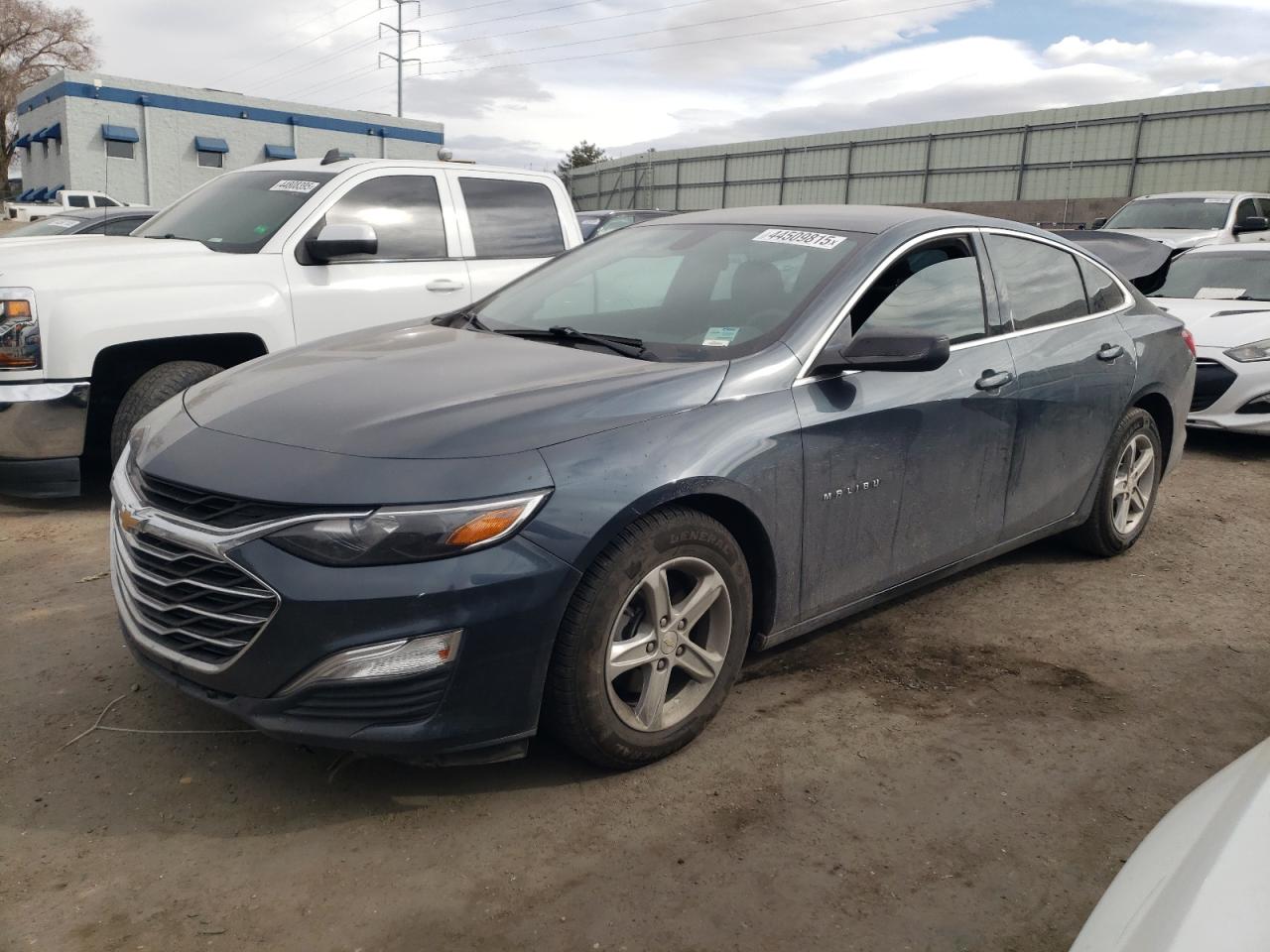 2019 Chevrolet Malibu - Image 1