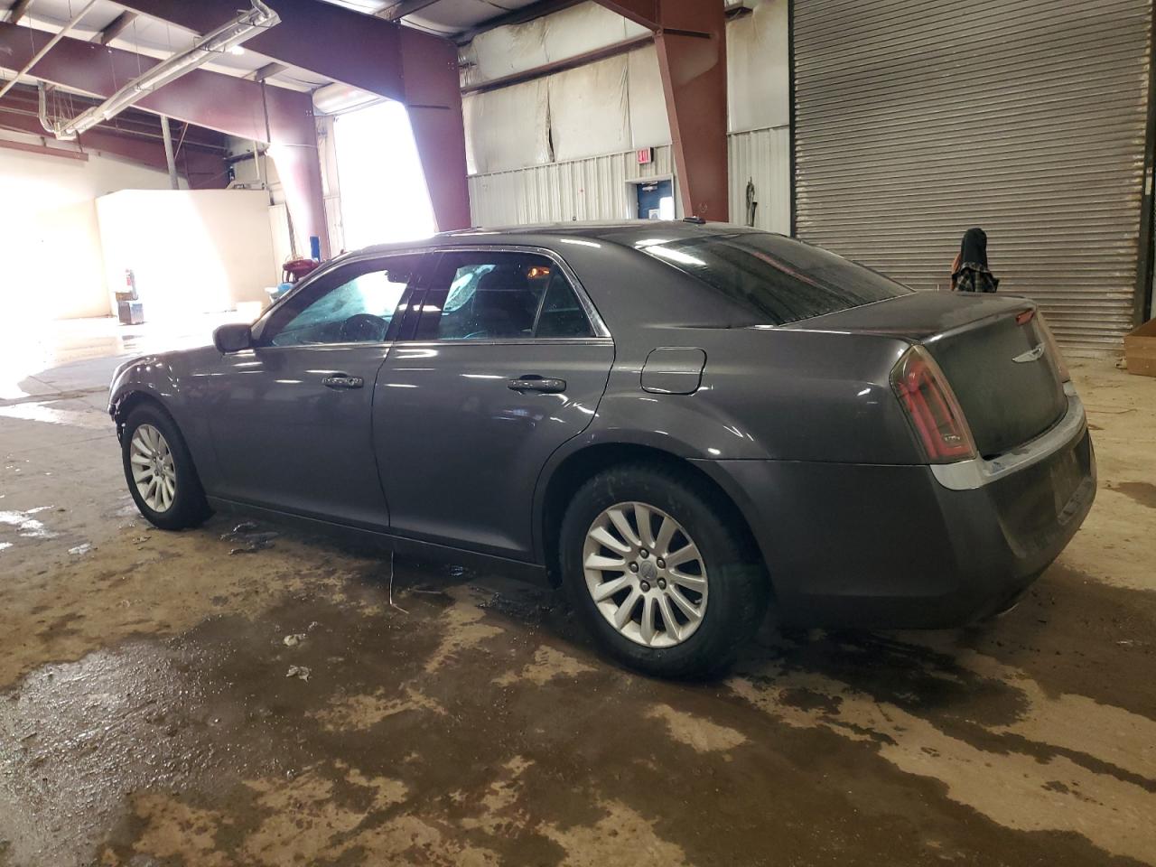 2014 Chrysler 300 - Image 2