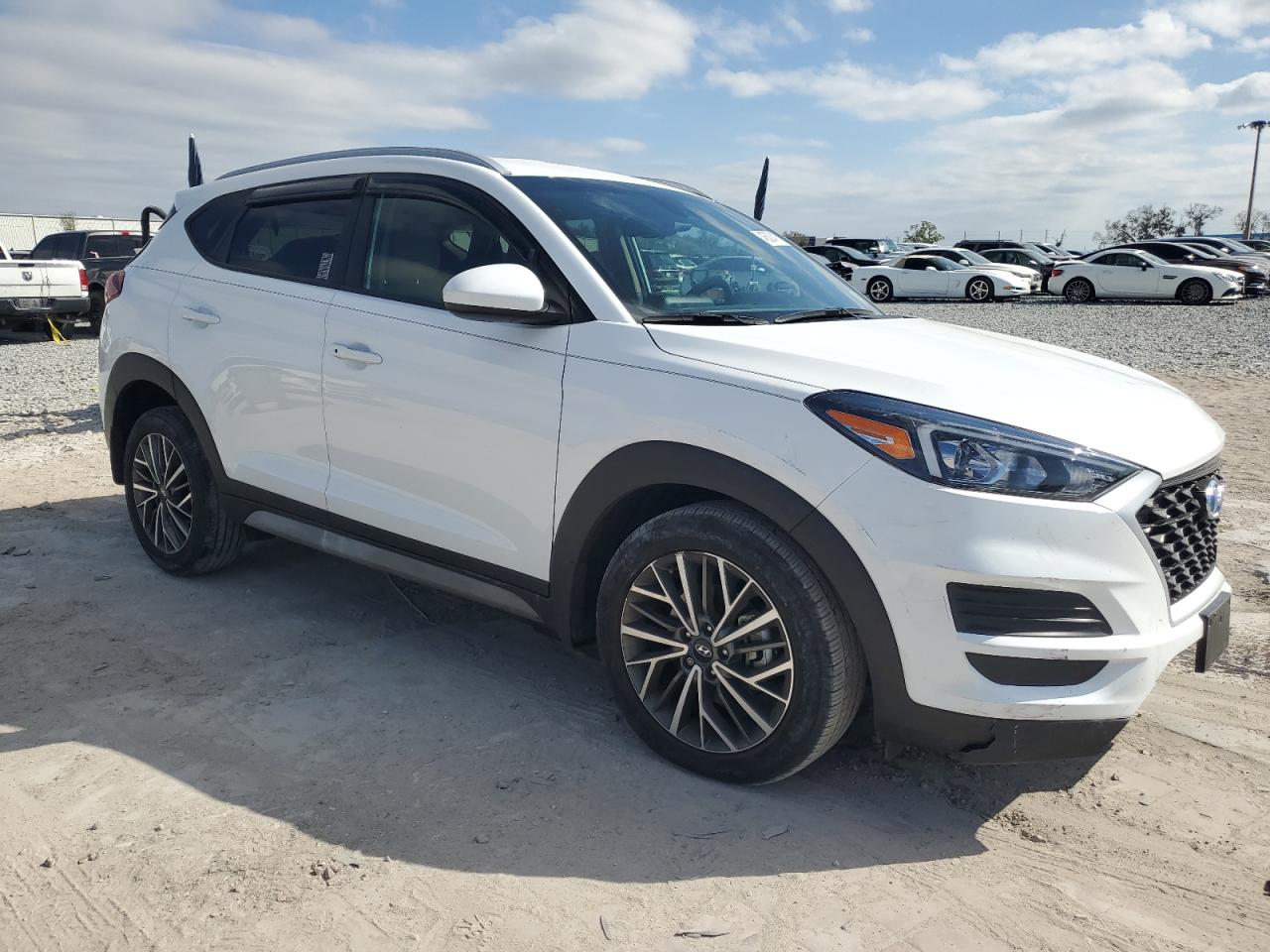 2021 Hyundai Tucson - Image 4