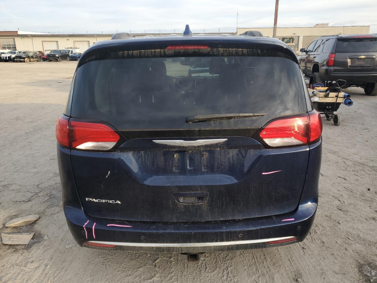 2017 Chrysler Pacifica - Image 6