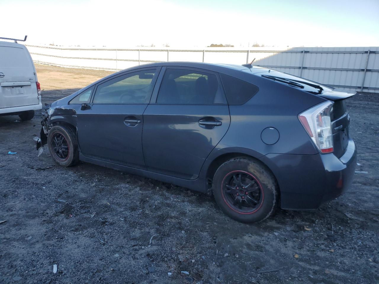 2011 Toyota Prius - Image 2