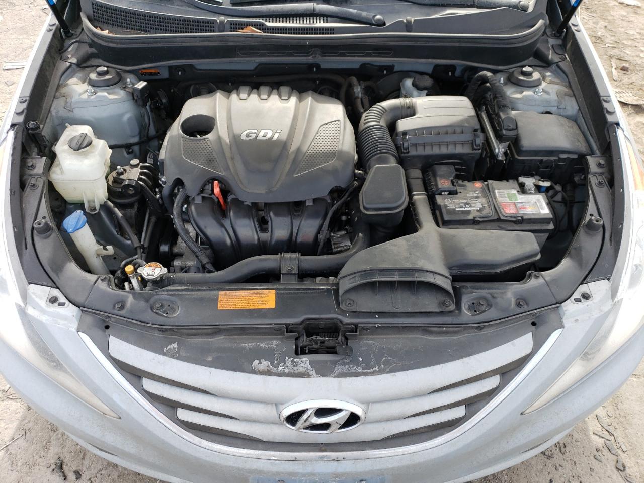 2014 Hyundai Sonata - Image 11