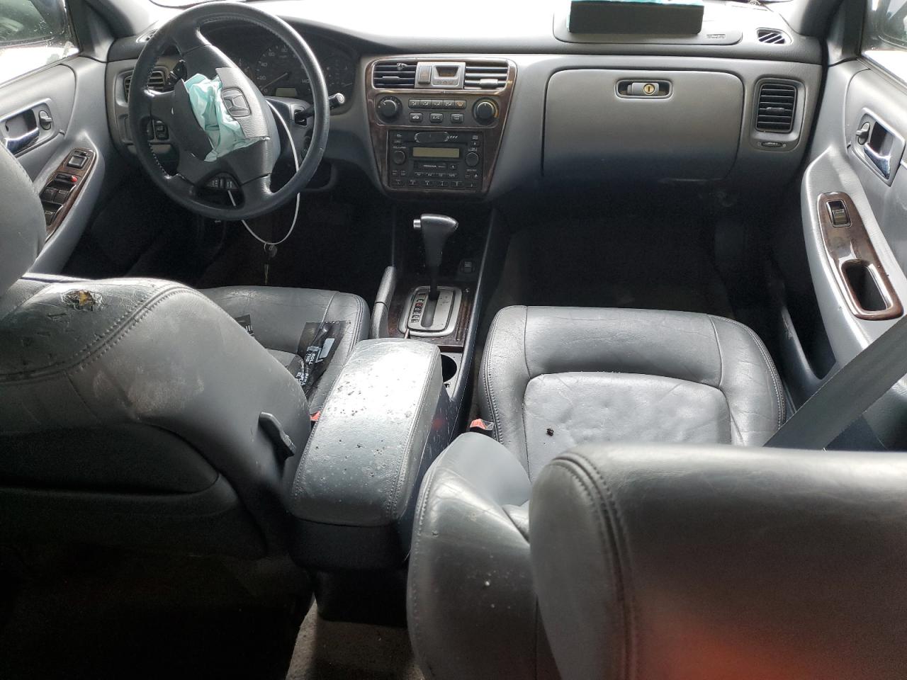 2001 Honda Accord - Image 8