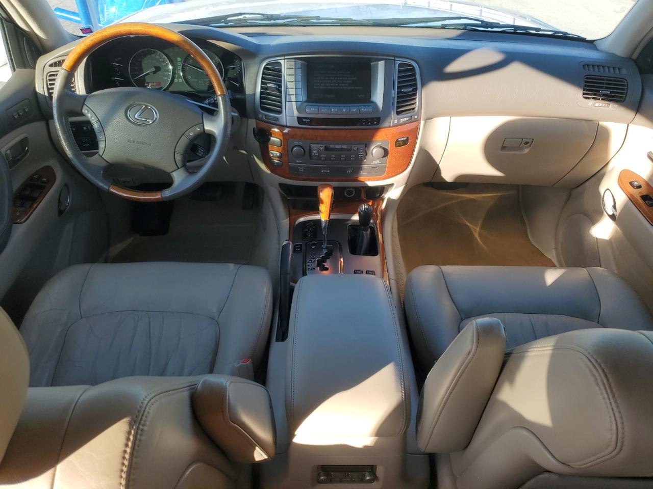 2007 Lexus LX - Image 8