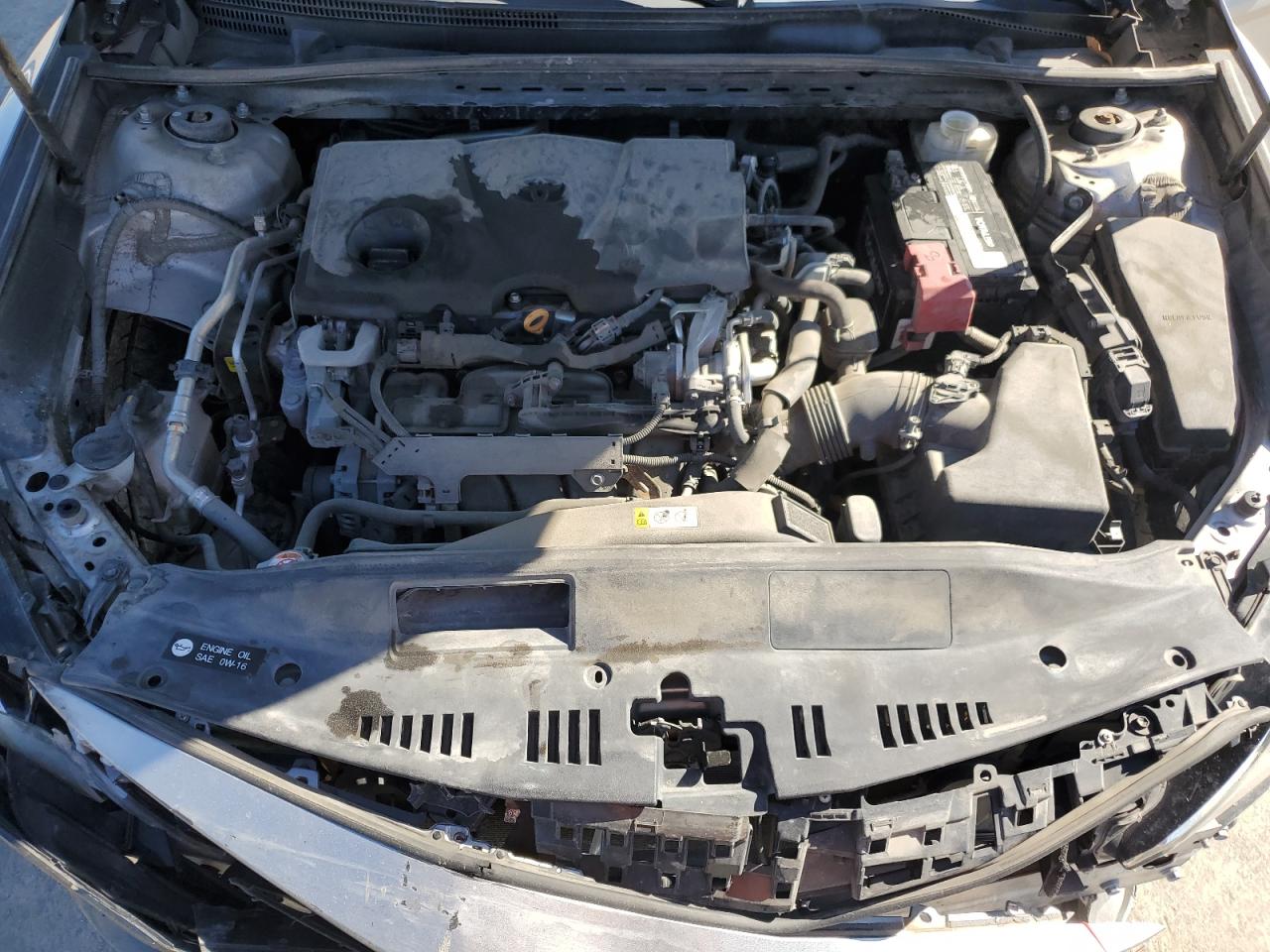 2019 Toyota Camry - Image 13