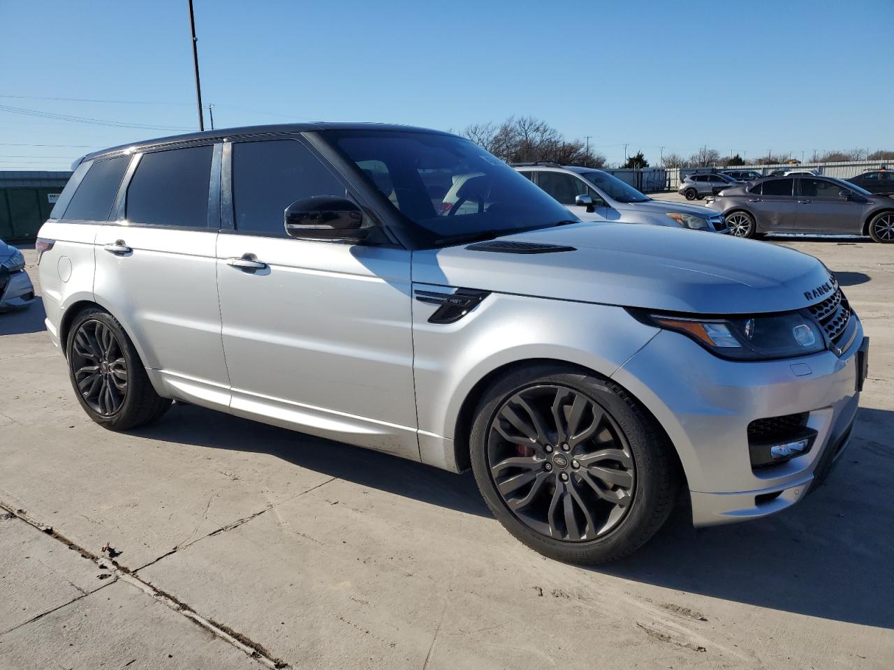 2016 Land Rover Range Rover - Image 4