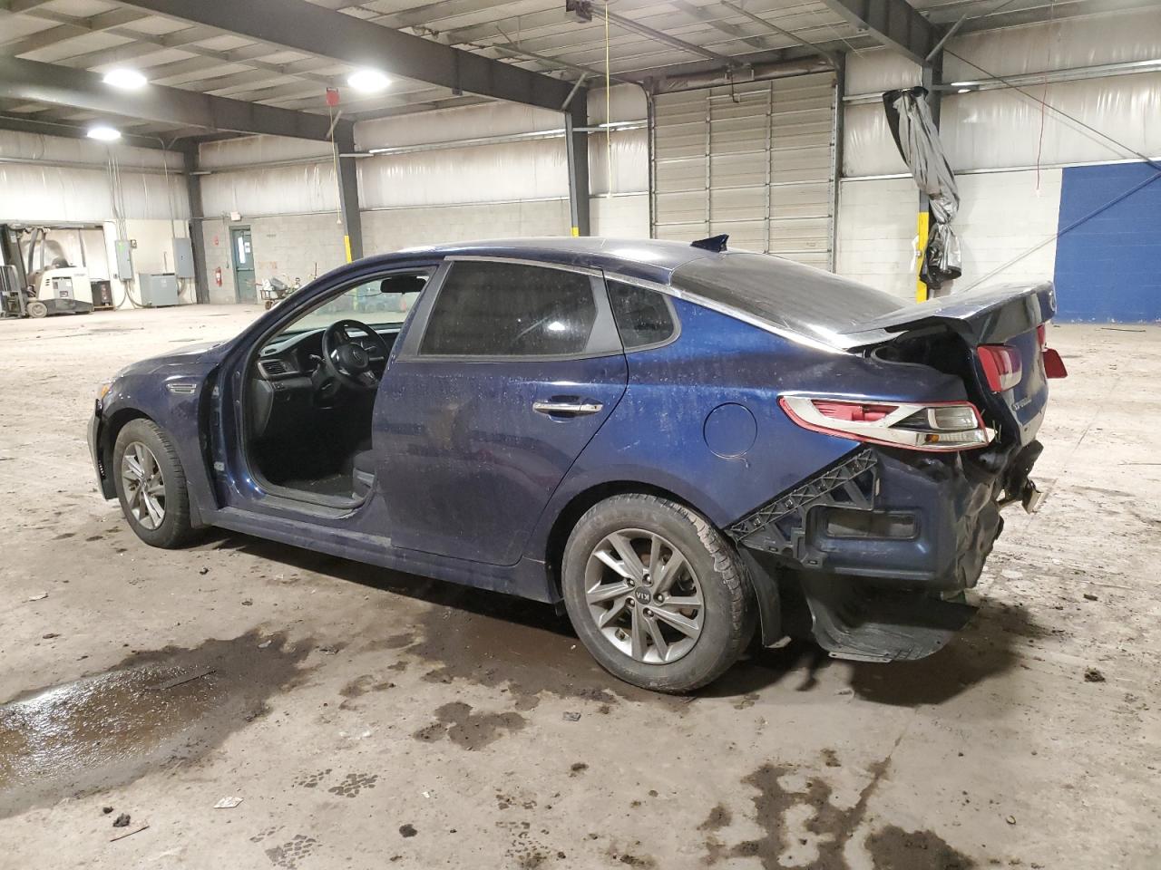2019 Kia Optima - Image 2