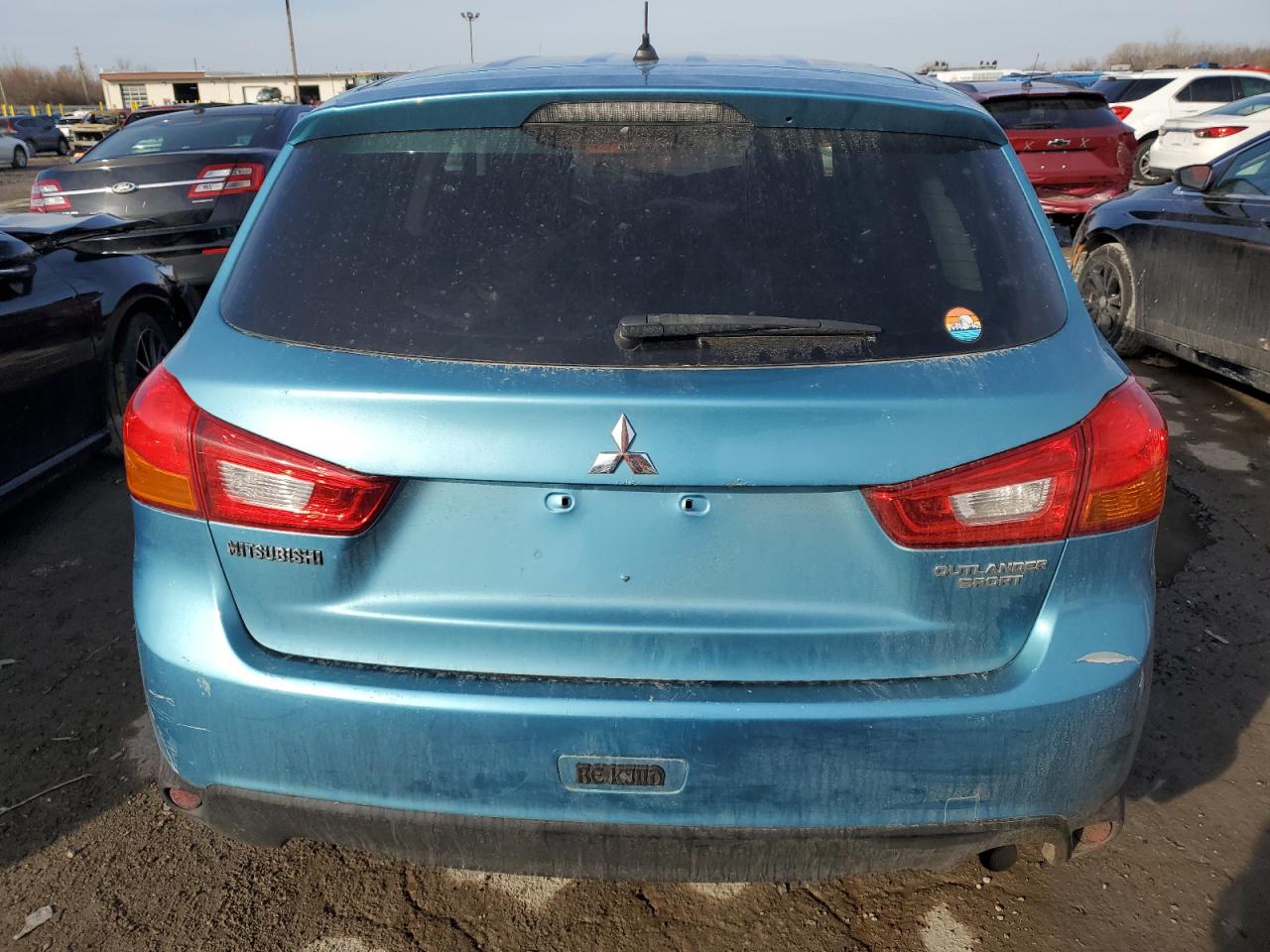 2014 Mitsubishi Outlander - Image 6