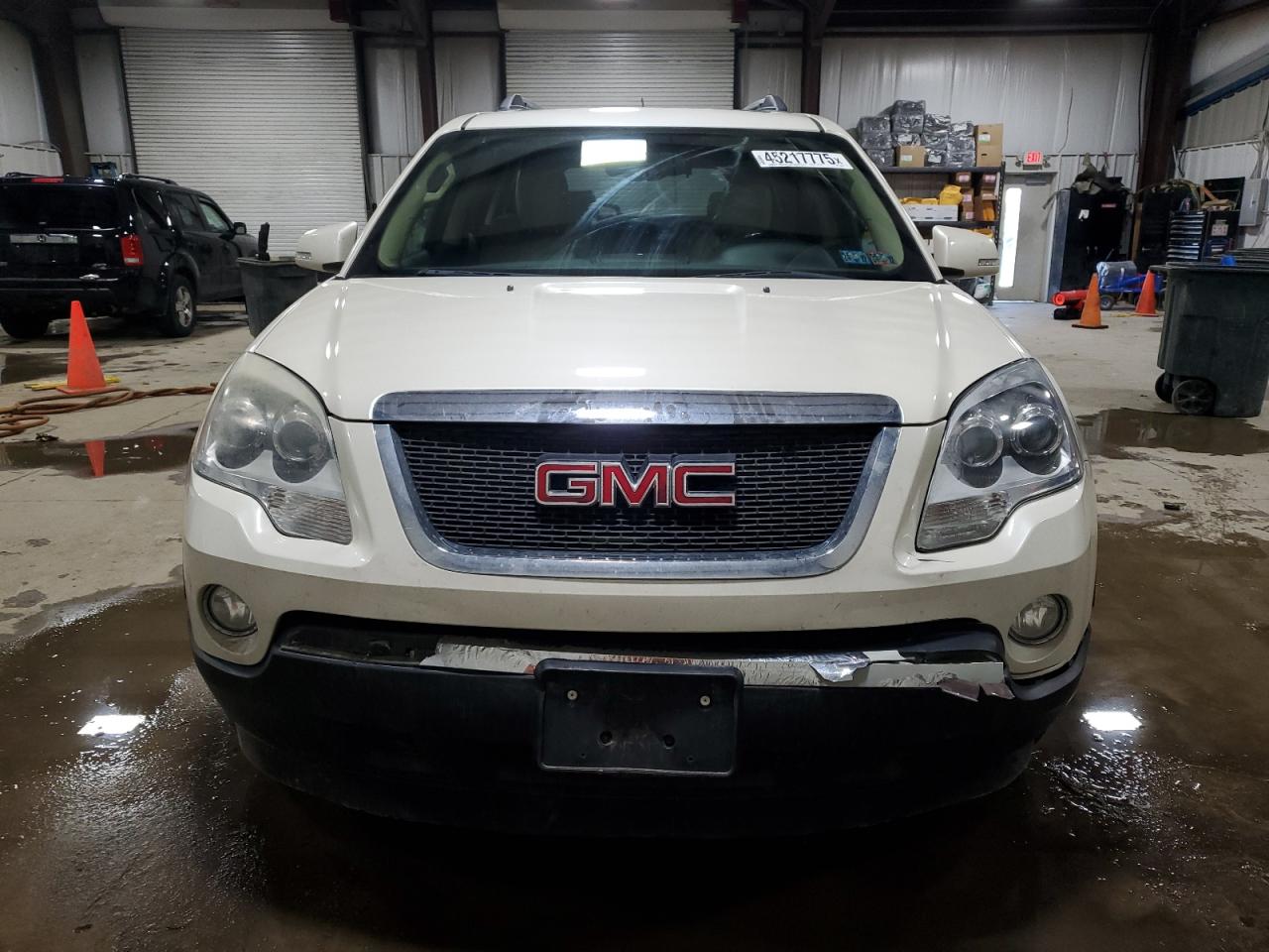 2010 GMC Acadia - Image 5