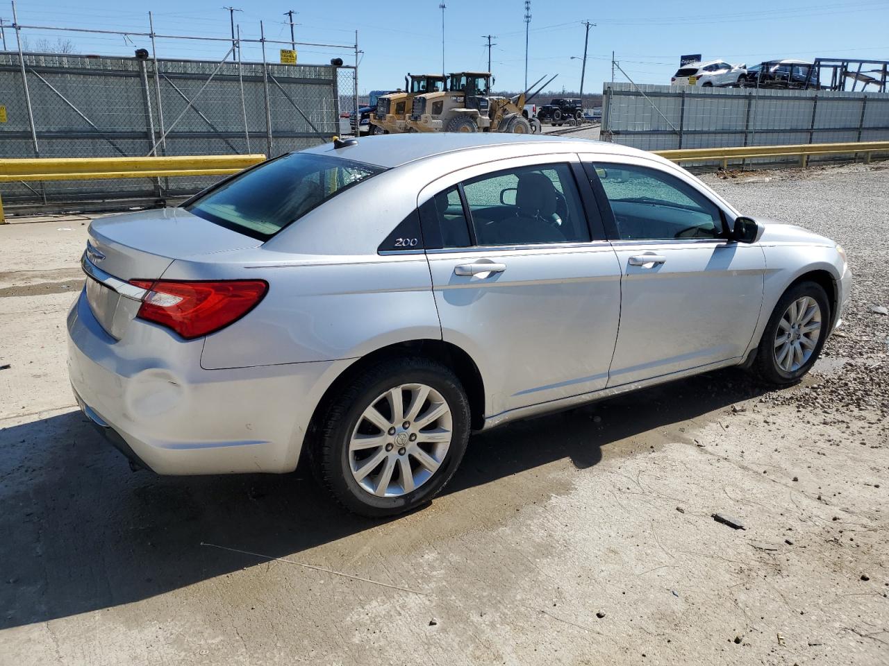 2012 Chrysler 200 - Image 3