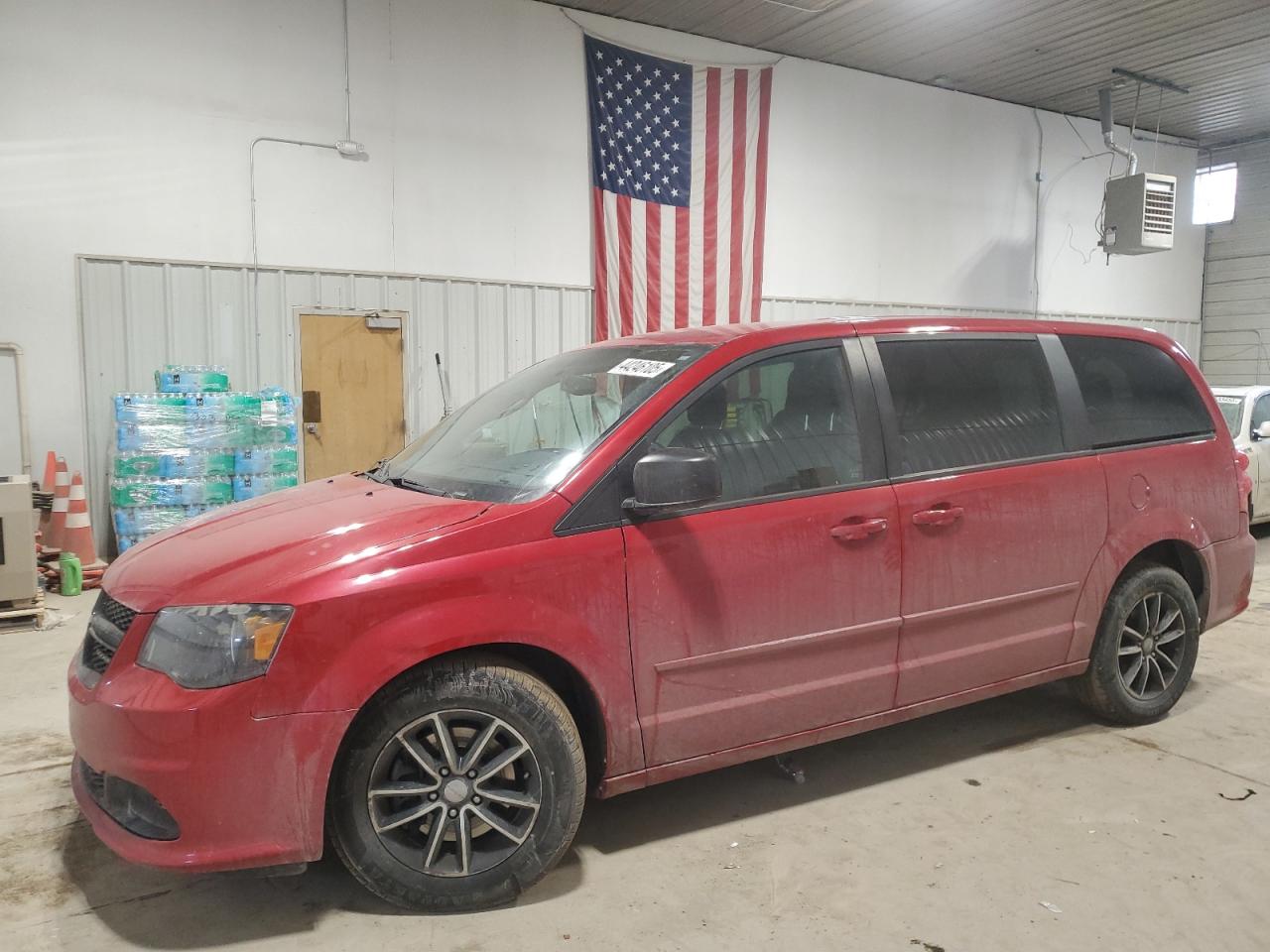 2015 Dodge Caravan - Image 1