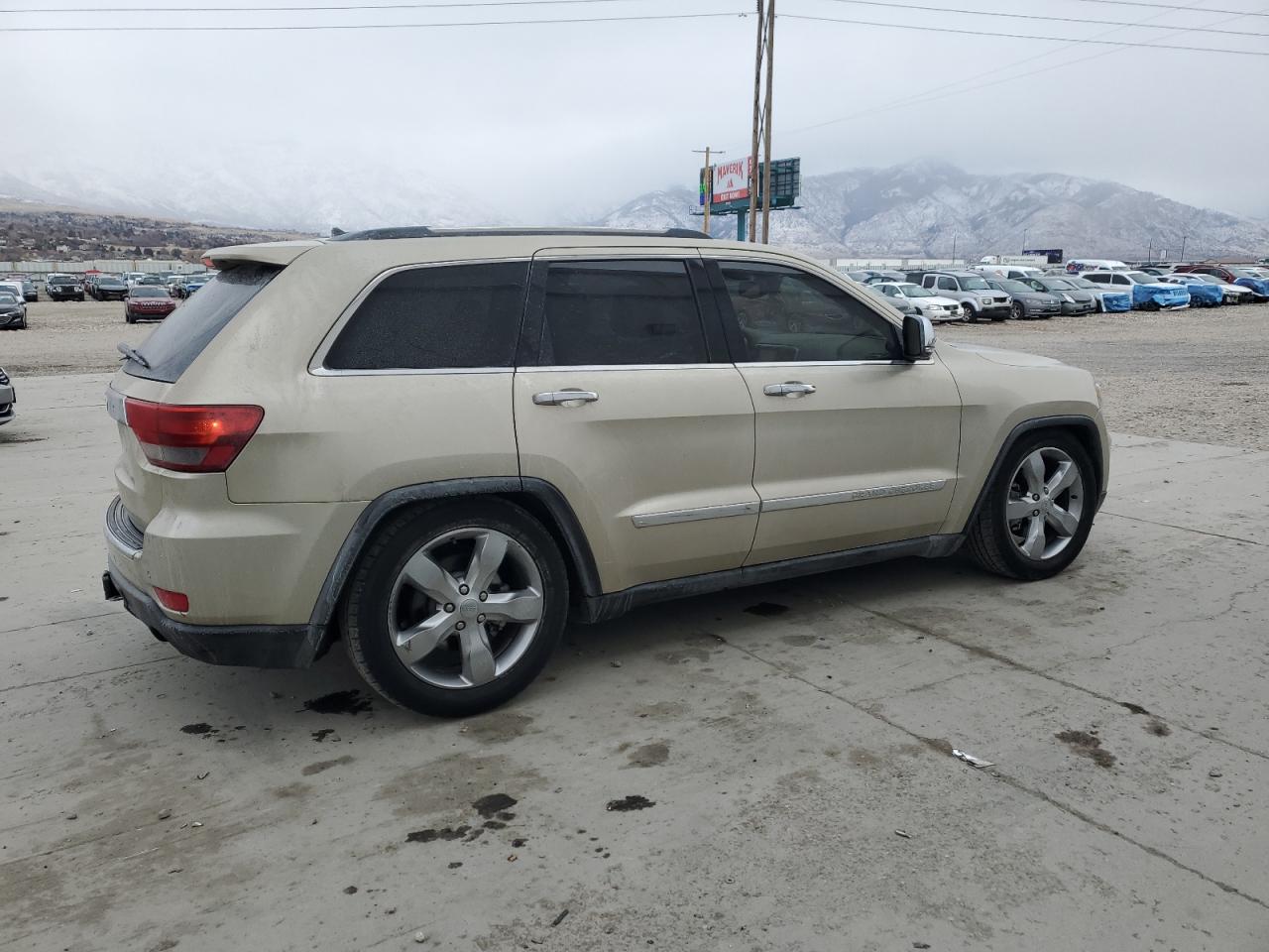 2012 Jeep Grand Cherokee - Image 3