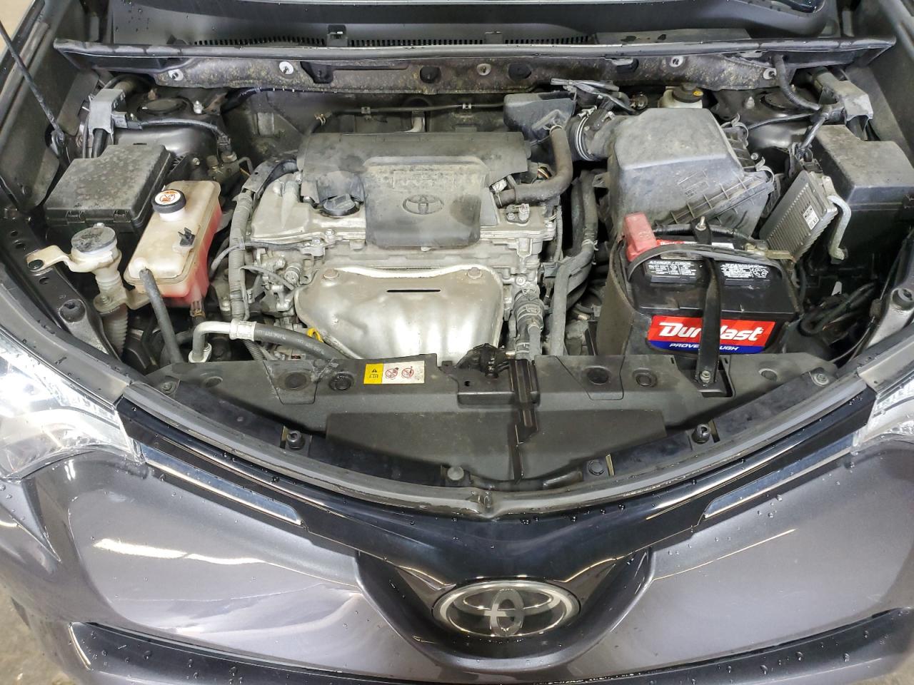2017 Toyota RAV 4 - Image 12