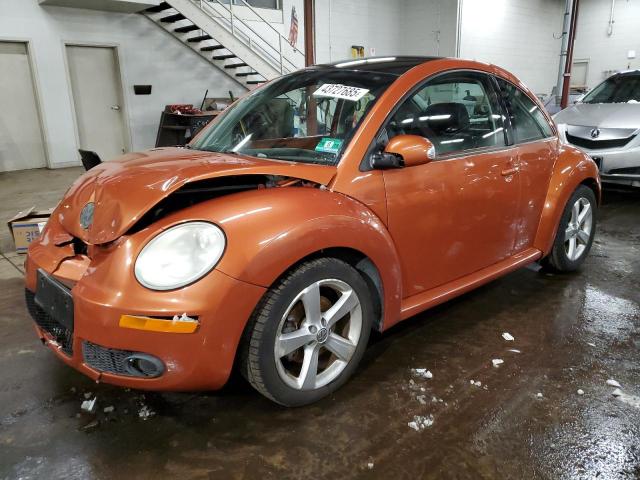 2010 Volkswagen New Beetle 