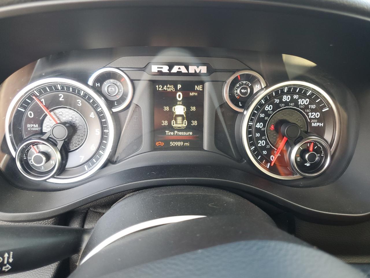 2020 RAM 1500 - Image 9