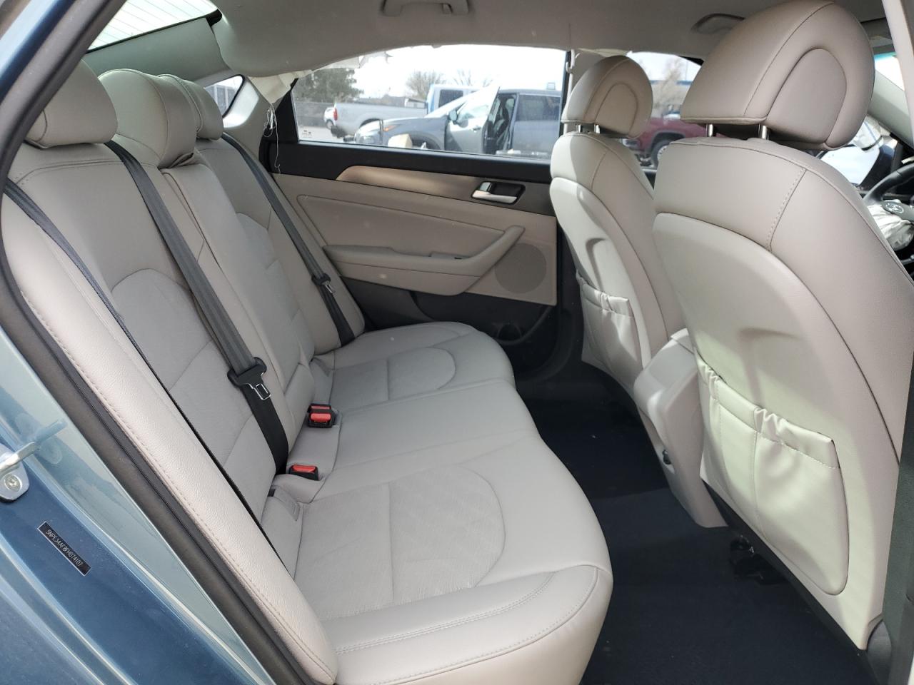 2015 Hyundai Sonata - Image 10